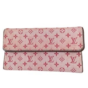 Louis Vuitton Pink Monogram Wallet